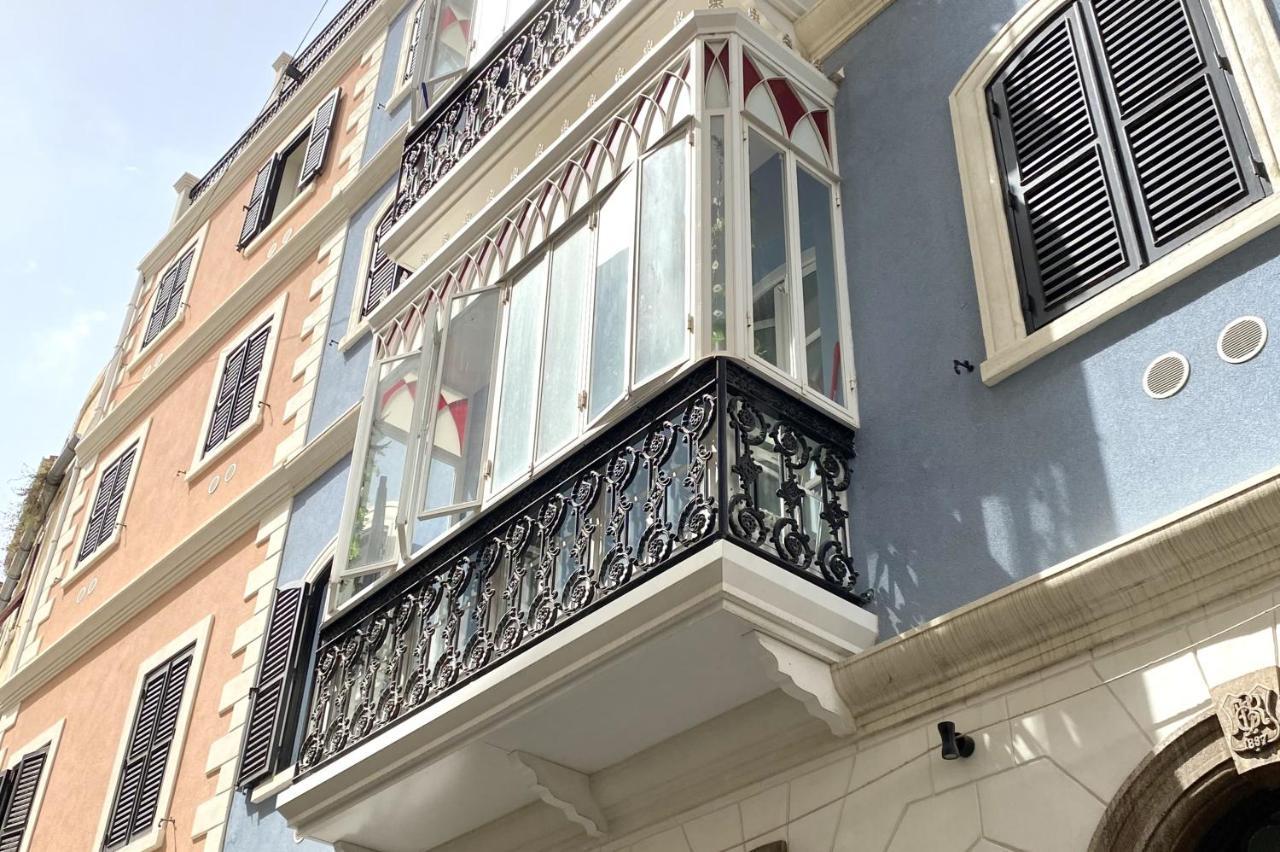 Master Penthouse Double Room Ensuite With Private Terrace - Grand Central House Gibraltar Exteriör bild